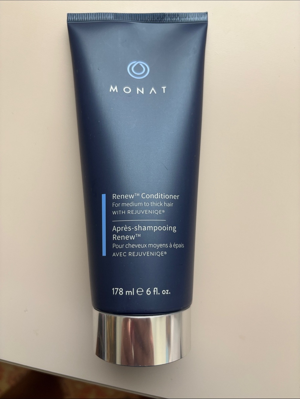 MONAT Renew Conditioner for Medium to Thick Hair — Navy